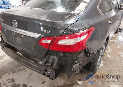 2016 Nissan Altima 2.5 Sv z USA, uszkodzony, nr VIN 1N4AL3AP9GC143911